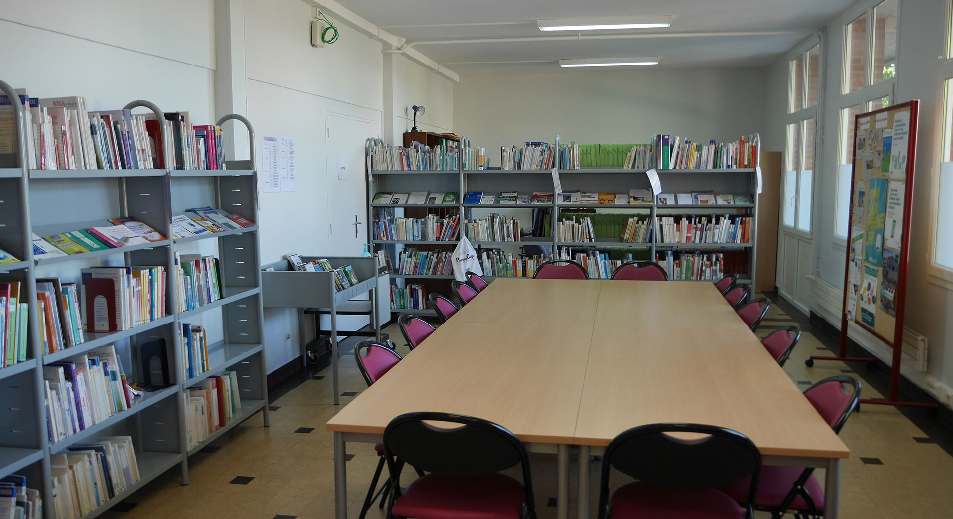 IFPS Lisieux Centre de Documentation et d'Information